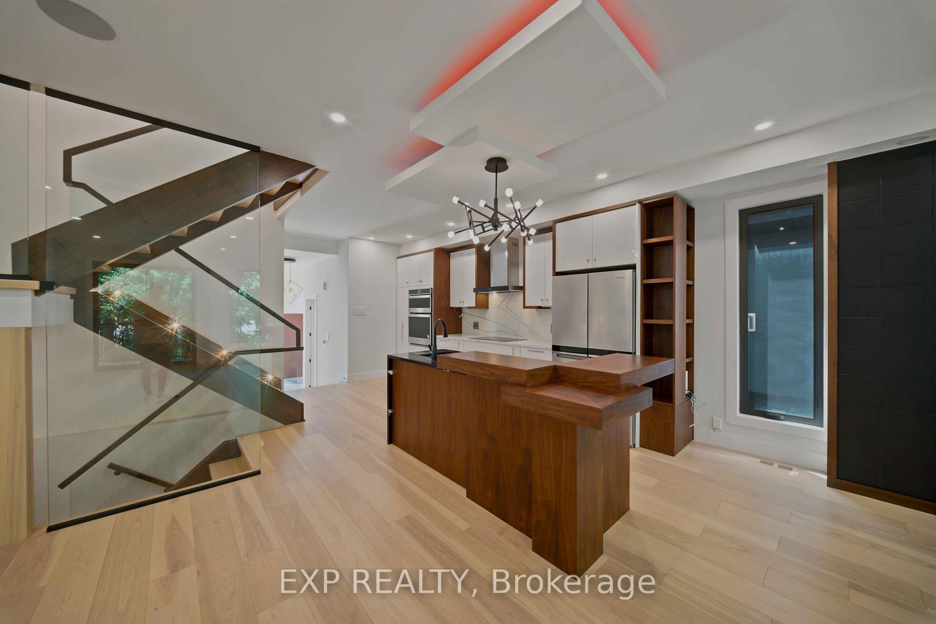 Photo 5 of Unit B, 375 Madison Avenue, Ottawa, Westboro West — HOMEH