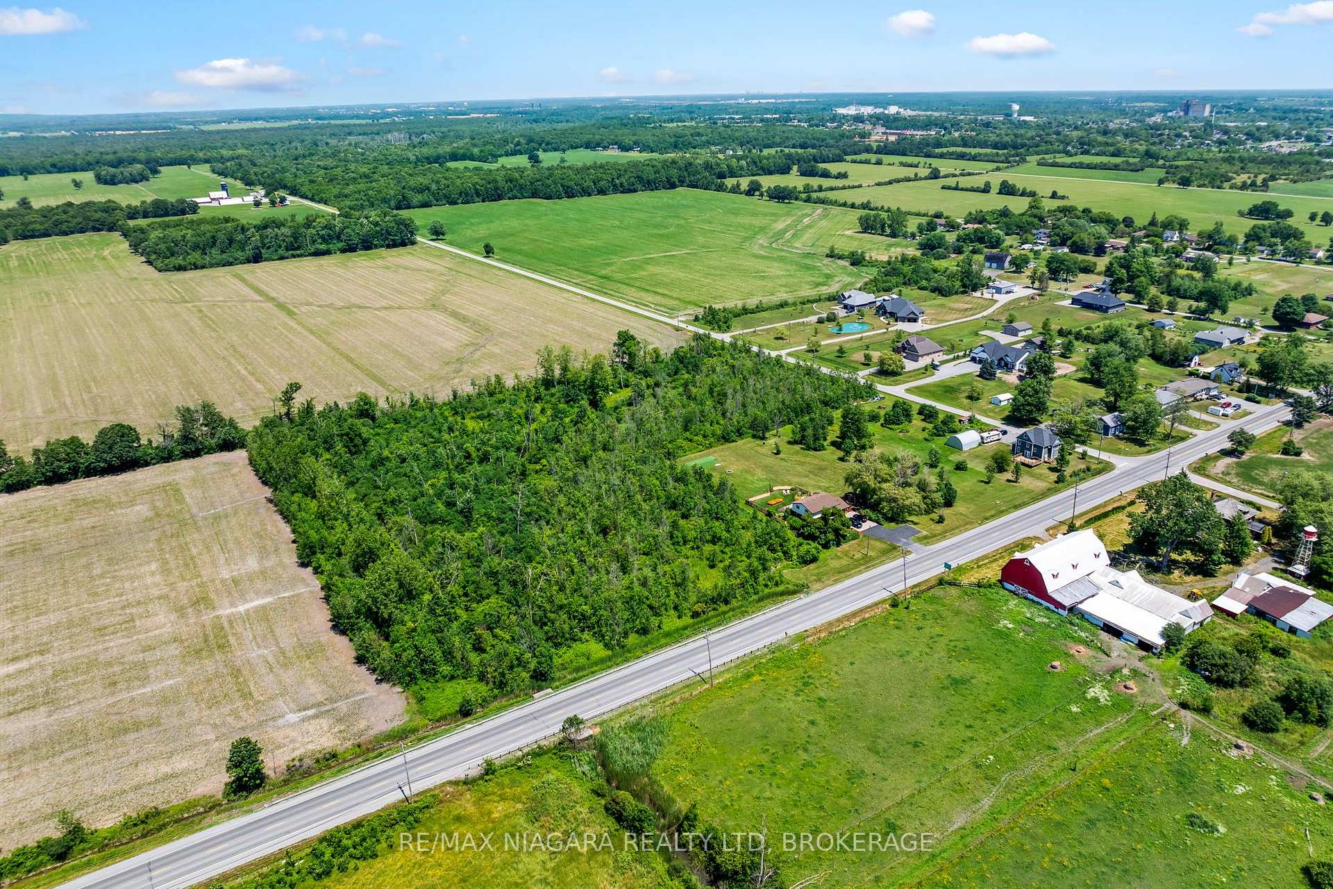 Photo 33 of 20214 Hwy 3, Wainfleet, Marshville/Winger — HOMEH