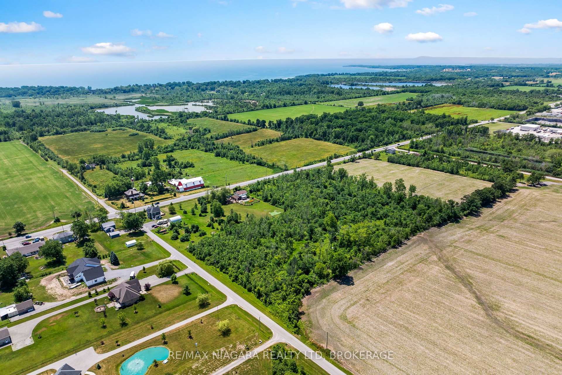 Photo 37 of 20214 Hwy 3, Wainfleet, Marshville/Winger — HOMEH