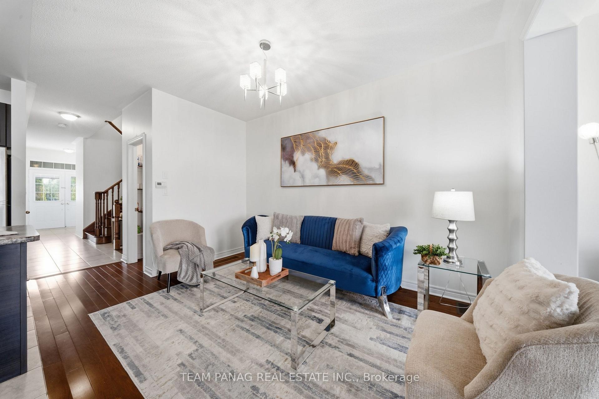 Photo 18 of 31 Lorenzo Circle, Brampton, Sandringham-Wellington — HOMEH
