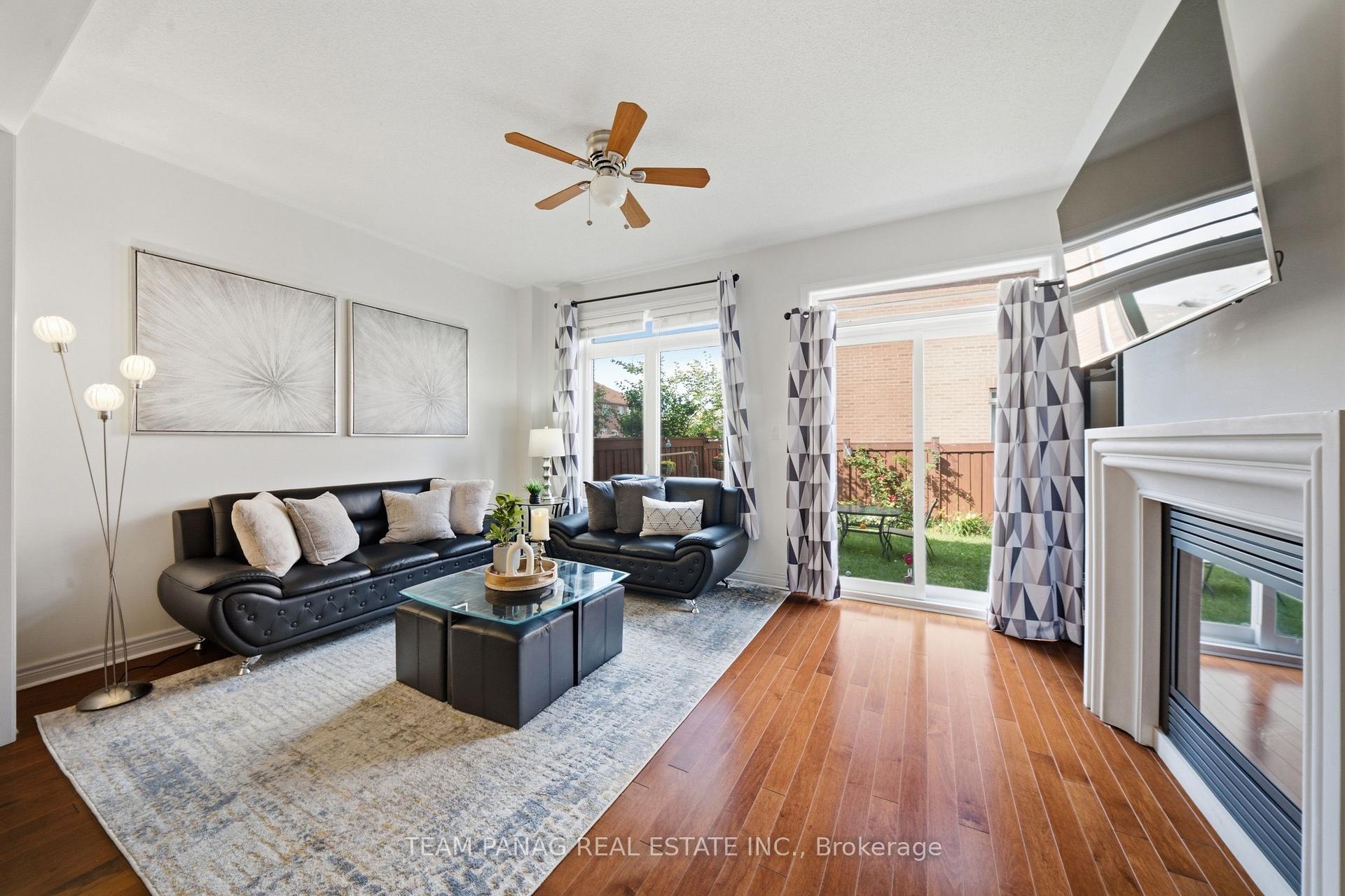 Photo 19 of 31 Lorenzo Circle, Brampton, Sandringham-Wellington — HOMEH