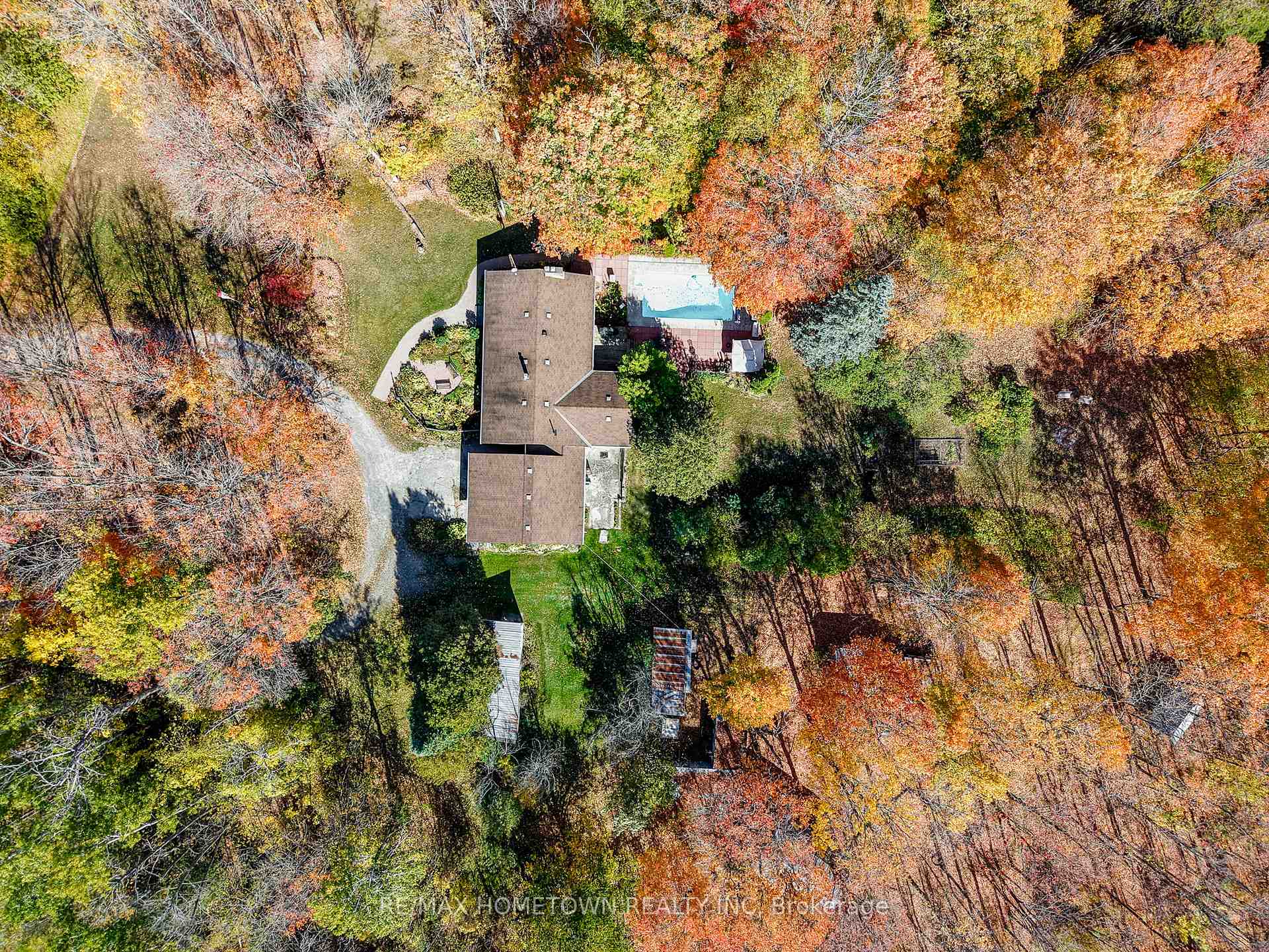 Photo 6 of 473 Amberwood Road, Beckwith, Beckwith Twp — HOMEH