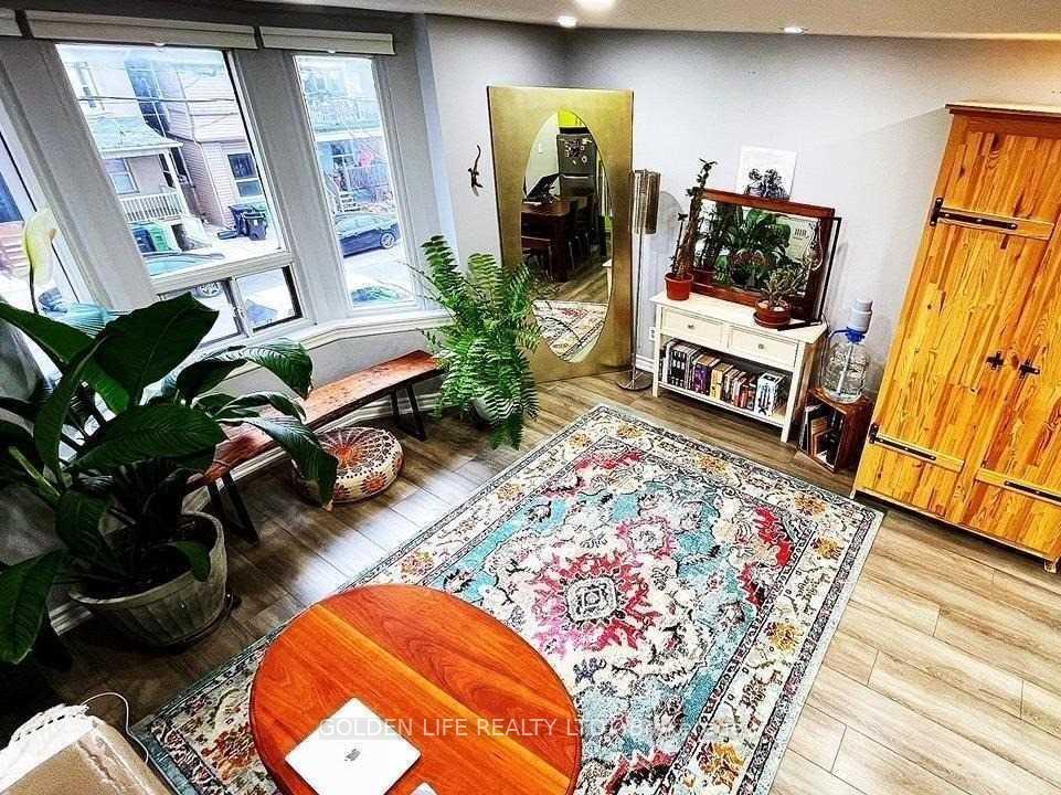 Photo 1 of Unit Upper, 786 Pape Avenue, Toronto, Playter Estates-Danforth — HOMEH