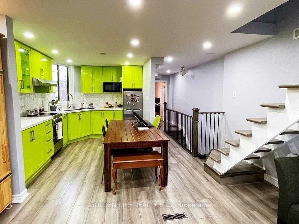 Photo 5 of Unit Upper, 786 Pape Avenue, Toronto, Playter Estates-Danforth — HOMEH
