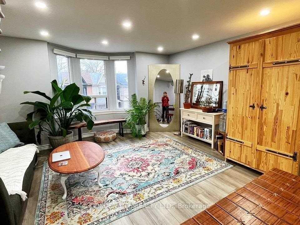 Photo 7 of Unit Upper, 786 Pape Avenue, Toronto, Playter Estates-Danforth — HOMEH