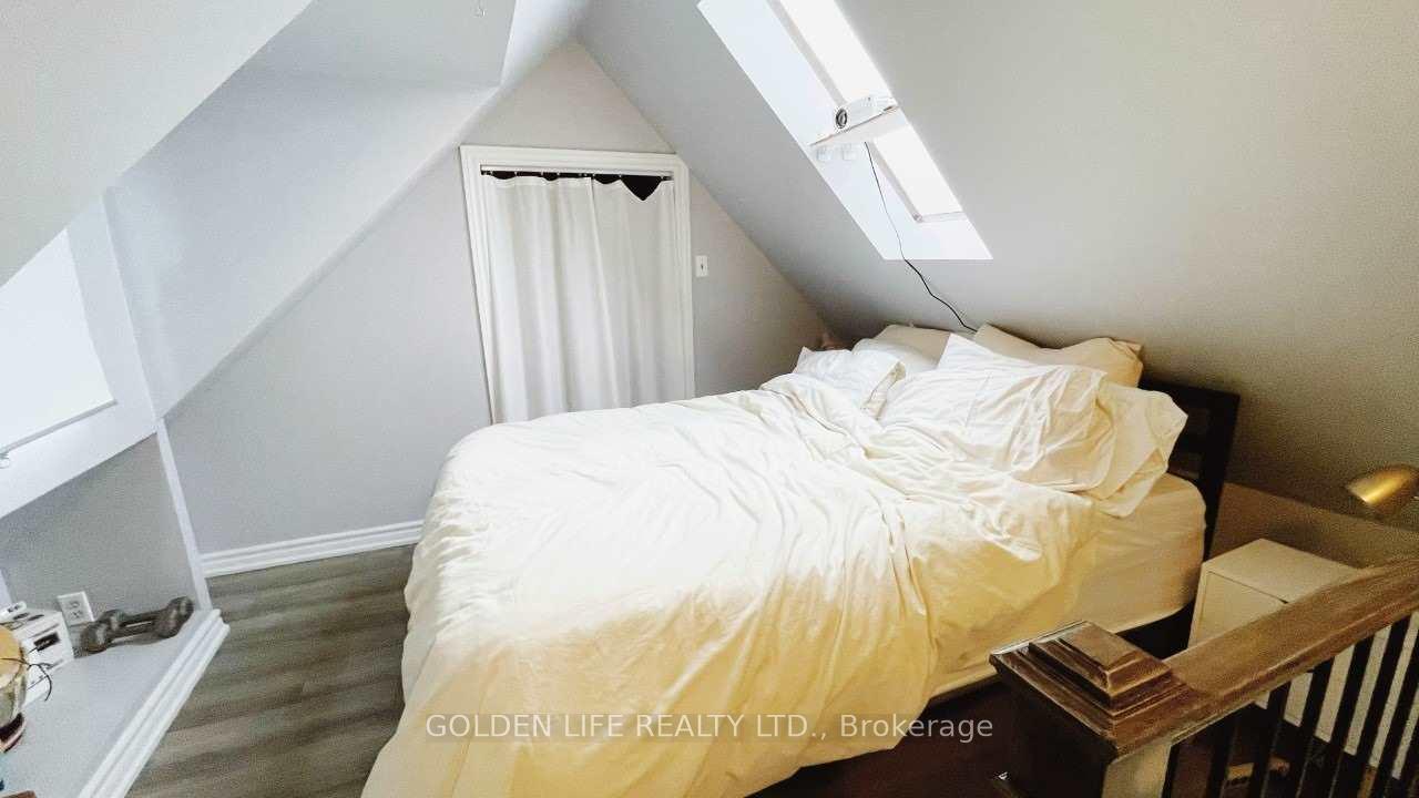 Photo 11 of Unit Upper, 786 Pape Avenue, Toronto, Playter Estates-Danforth — HOMEH