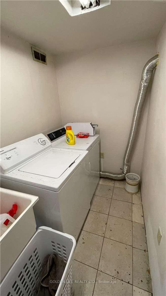 Photo 18 of Unit Upper, 786 Pape Avenue, Toronto, Playter Estates-Danforth — HOMEH