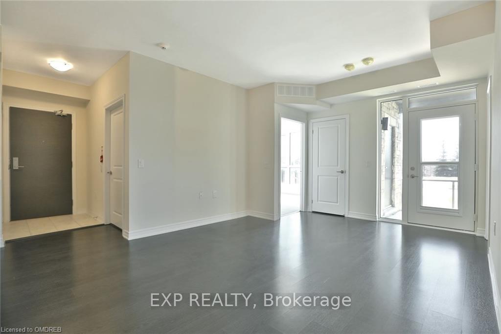 Photo 4 of Unit 104, 2393 Bronte Road, Oakville, Westmount — HOMEH