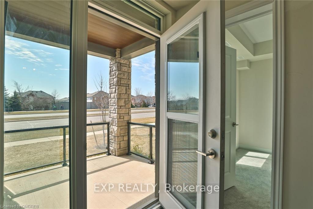 Photo 6 of Unit 104, 2393 Bronte Road, Oakville, Westmount — HOMEH