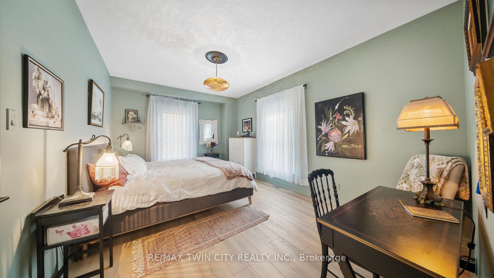 Photo 6 of 116 Eagle Avenue, Brantford, Eagle Place West — HOMEH
