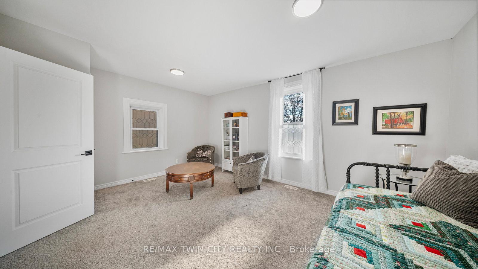 Photo 21 of 116 Eagle Avenue, Brantford, Eagle Place West — HOMEH