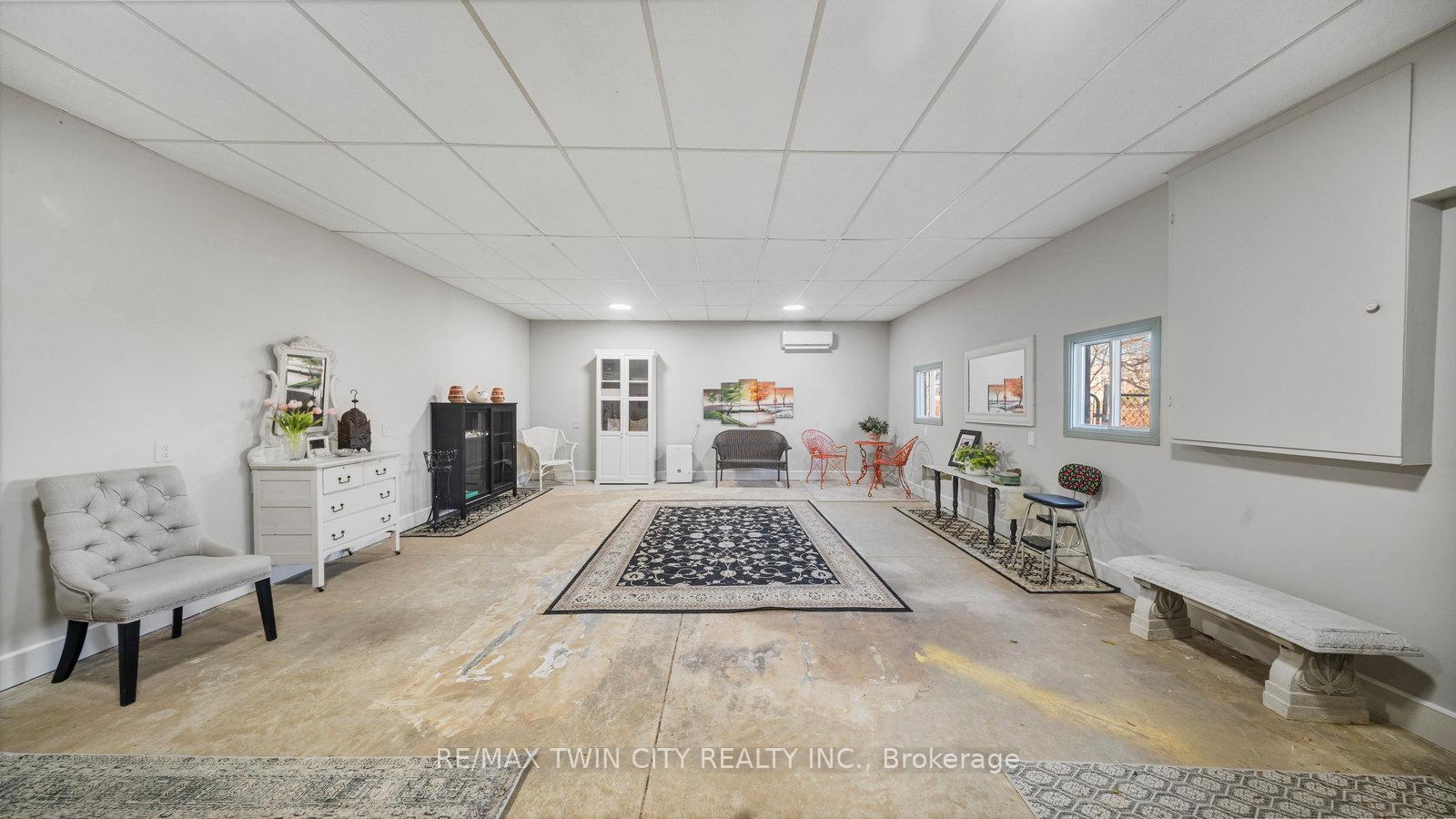 Photo 29 of 116 Eagle Avenue, Brantford, Eagle Place West — HOMEH