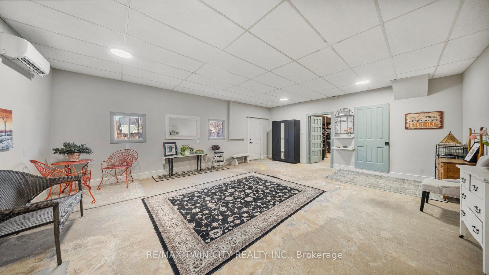 Photo 30 of 116 Eagle Avenue, Brantford, Eagle Place West — HOMEH