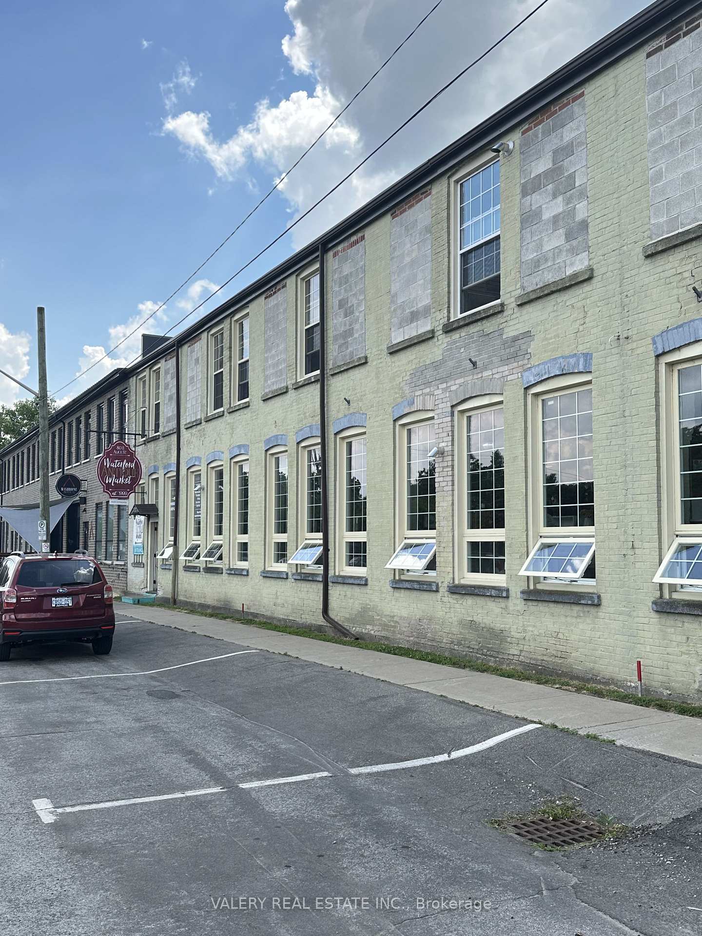 Photo 23 of 9 Peachleaf Lane, Norfolk, Waterford — HOMEH
