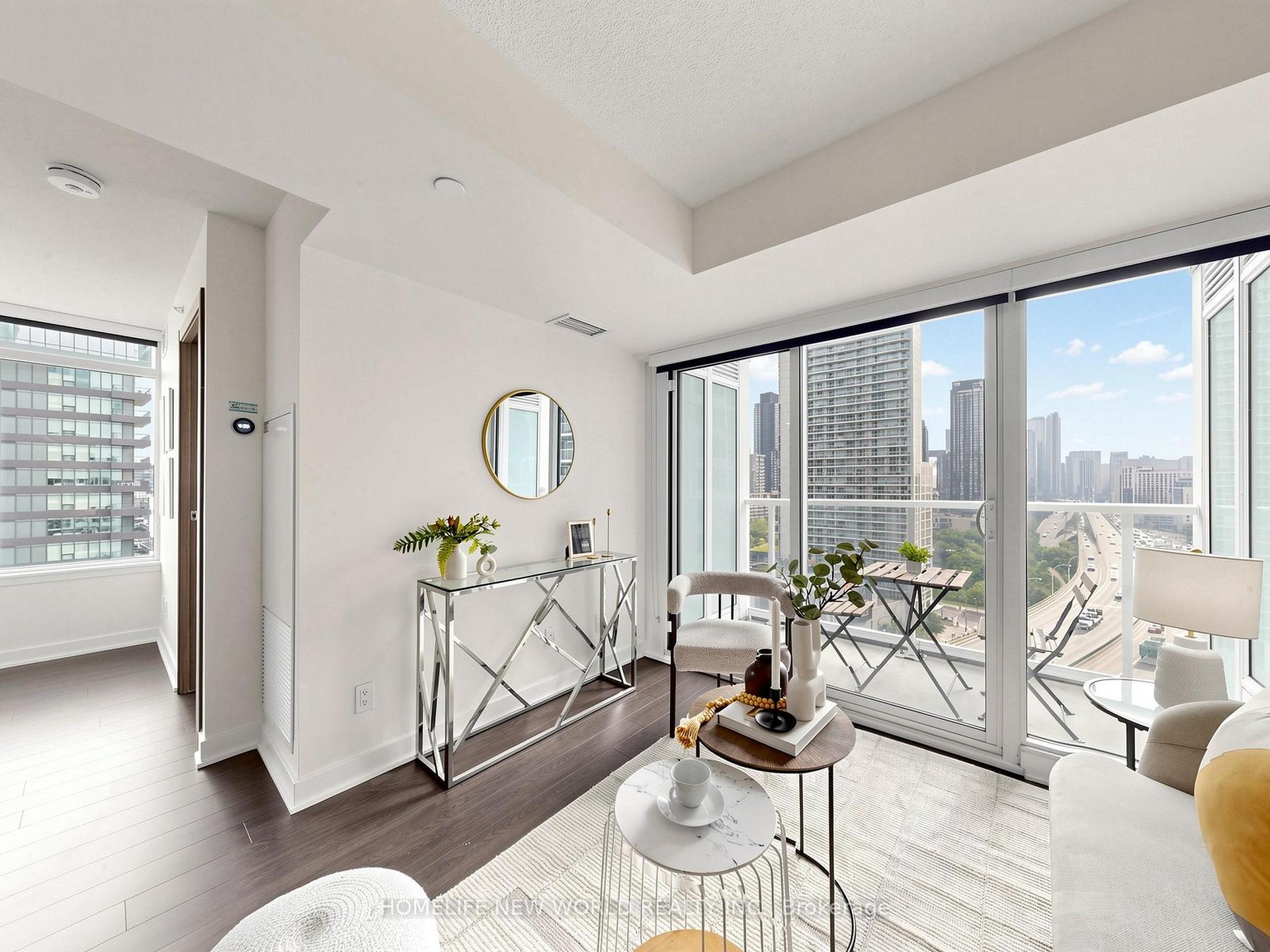 Photo 6 of Unit 1806, 19 Bathurst Street, Toronto, Waterfront Communities — HOMEH