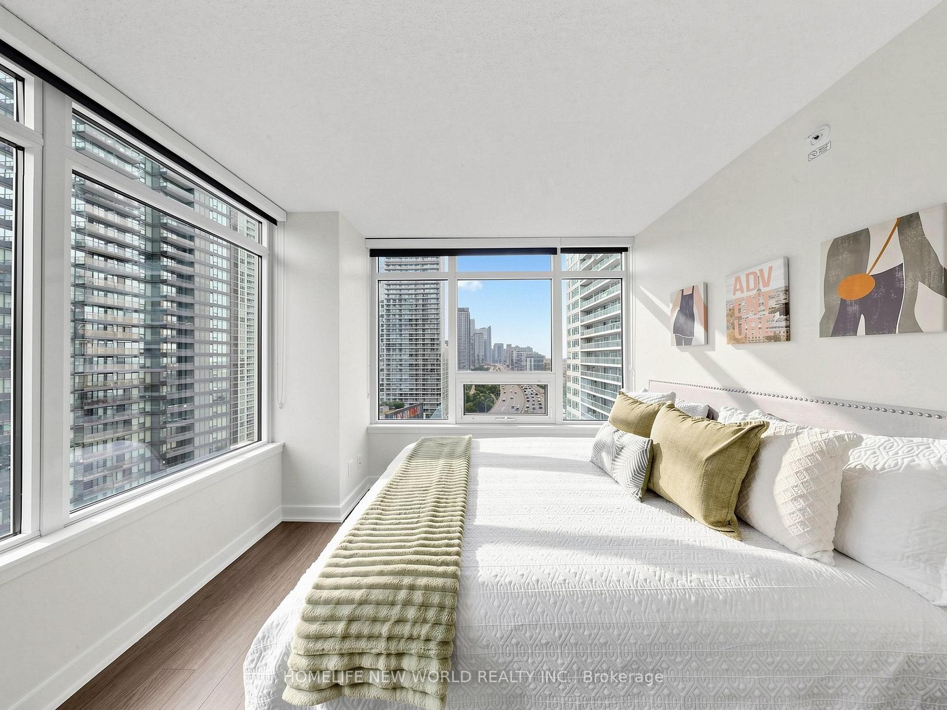 Photo 10 of Unit 1806, 19 Bathurst Street, Toronto, Waterfront Communities — HOMEH