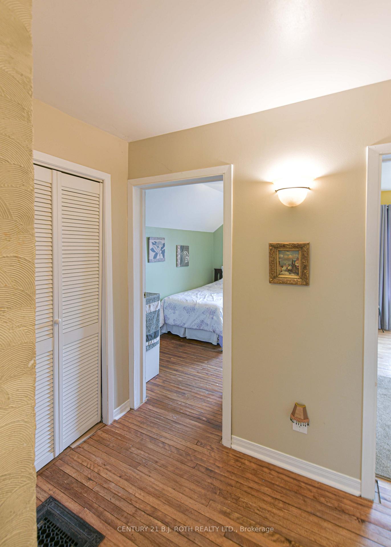 Photo 35 of 45 Albert Street N, Orillia — HOMEH