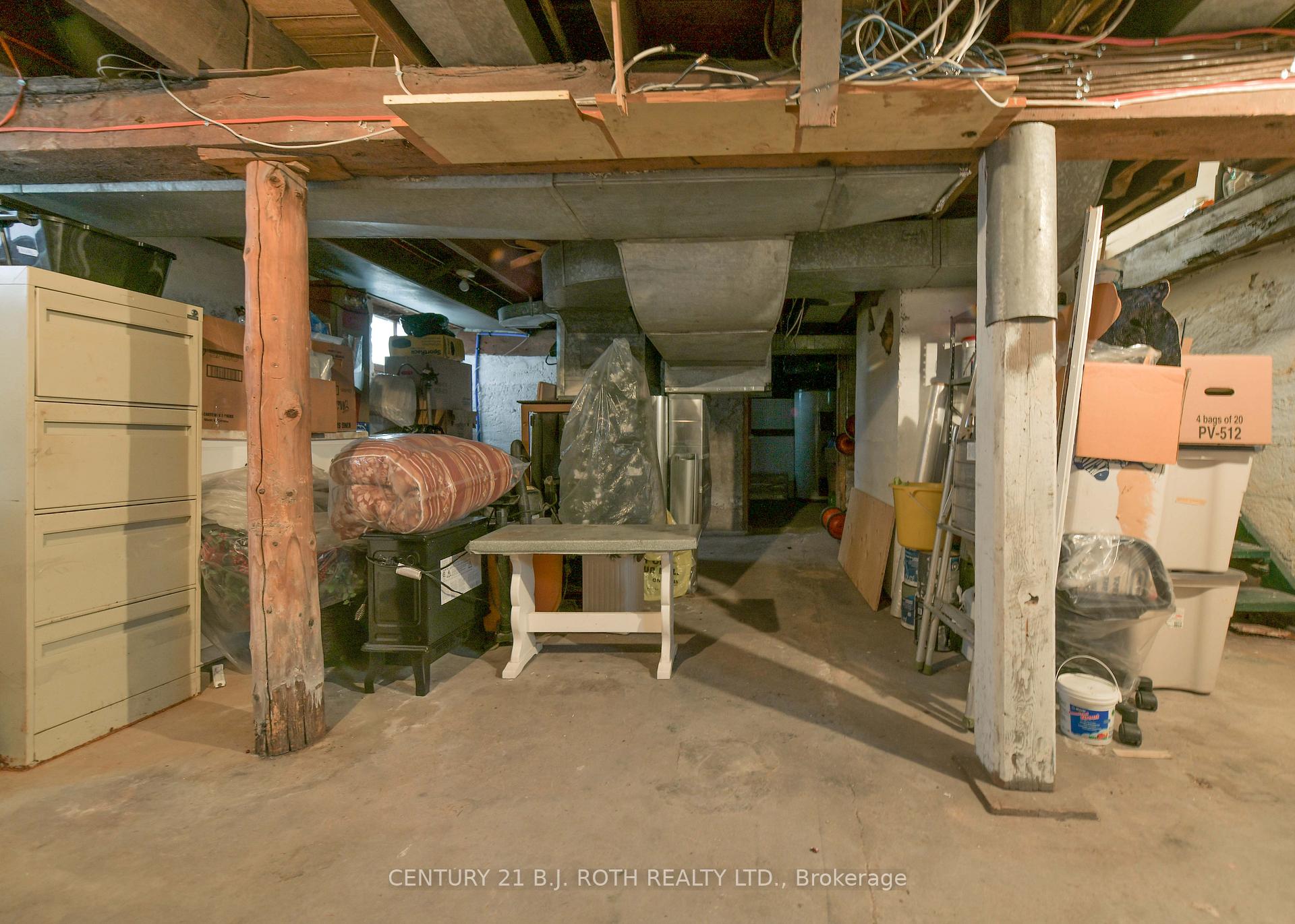 Photo 39 of 45 Albert Street N, Orillia — HOMEH