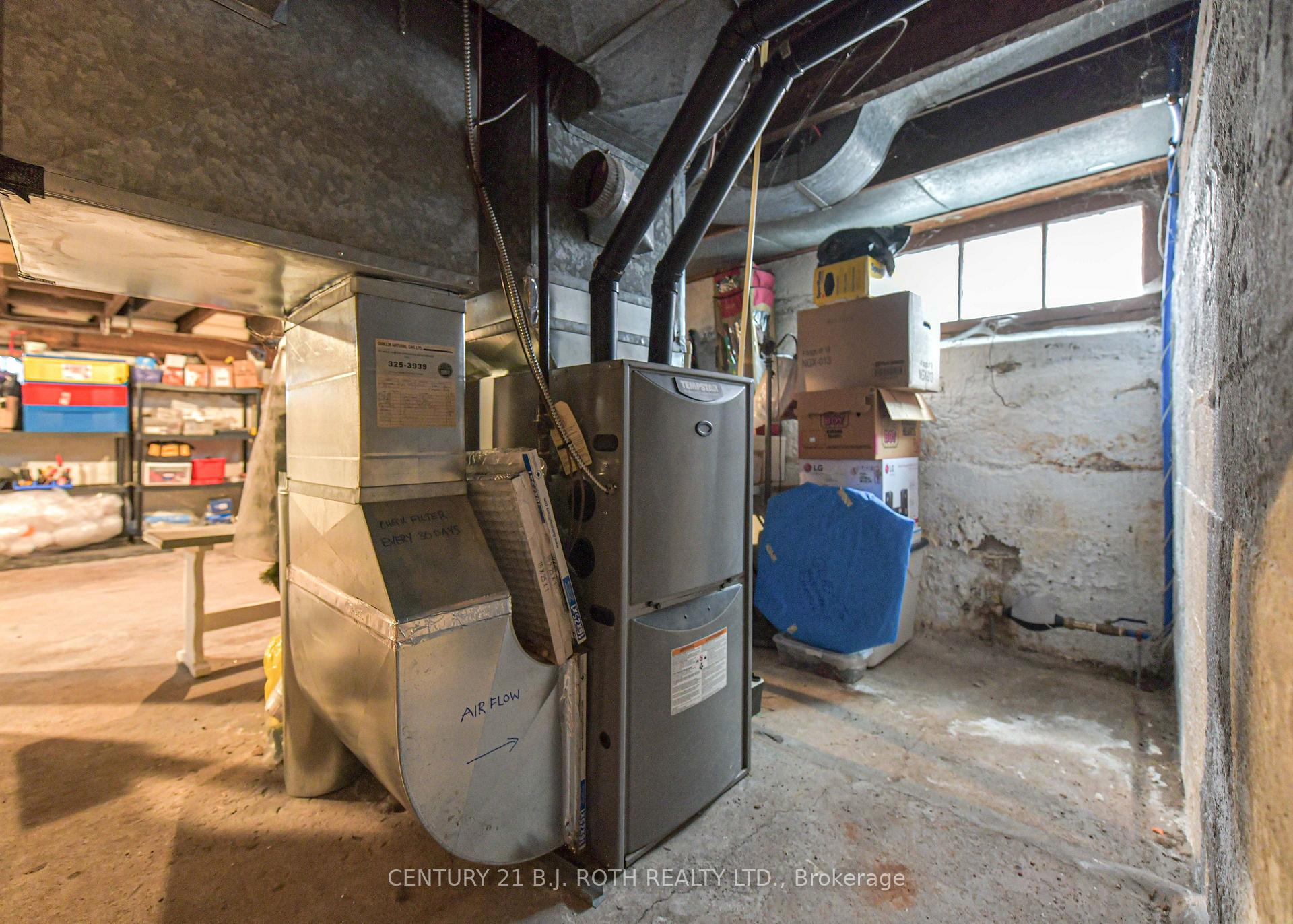 Photo 40 of 45 Albert Street N, Orillia — HOMEH