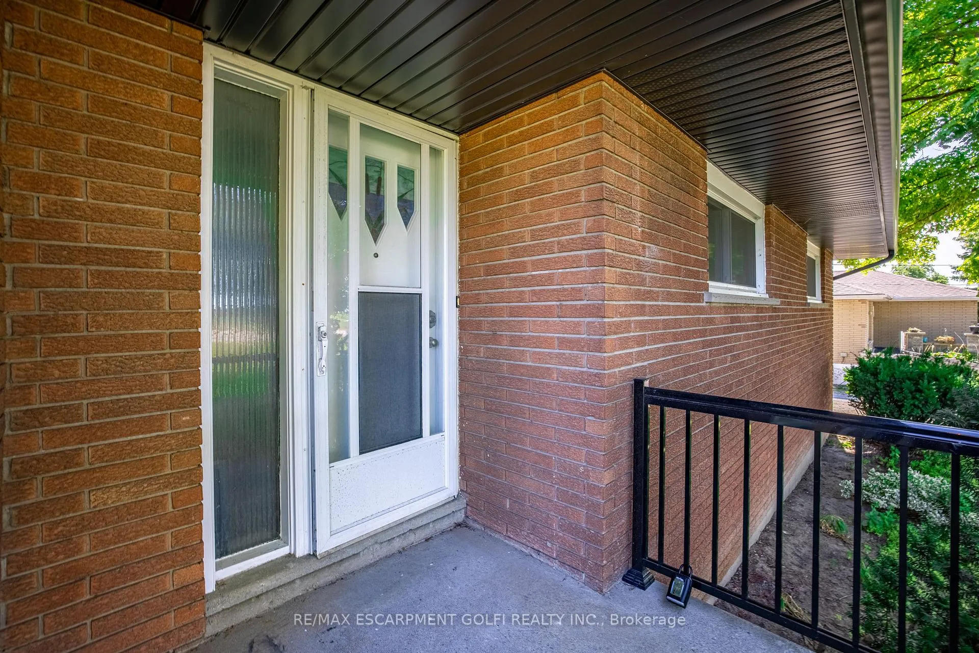 Photo 4 of 4315 Highway #6, Hamilton, Rural Glanbrook — HOMEH