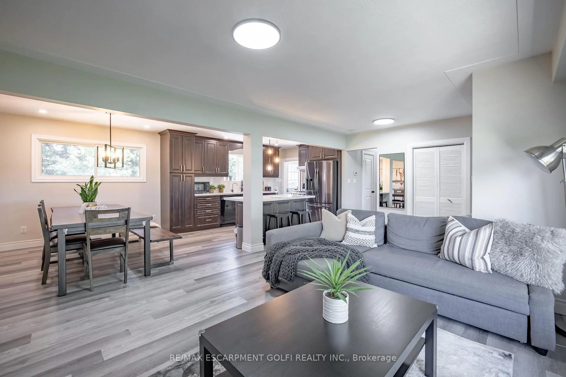 Photo 9 of 4315 Highway #6, Hamilton, Rural Glanbrook — HOMEH
