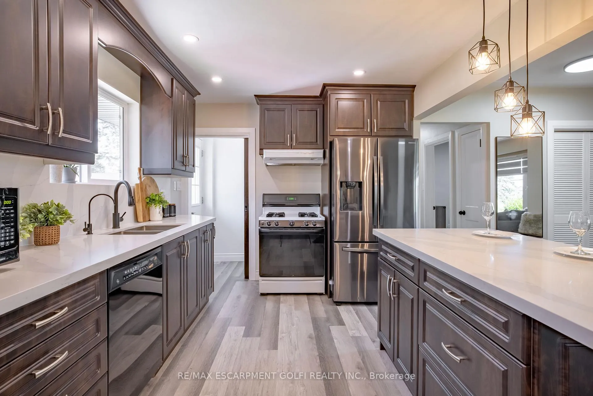 Photo 12 of 4315 Highway #6, Hamilton, Rural Glanbrook — HOMEH