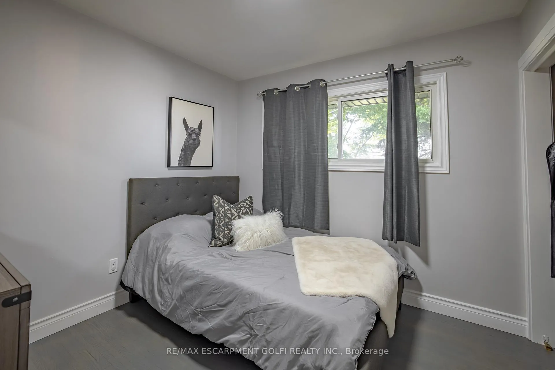 Photo 16 of 4315 Highway #6, Hamilton, Rural Glanbrook — HOMEH