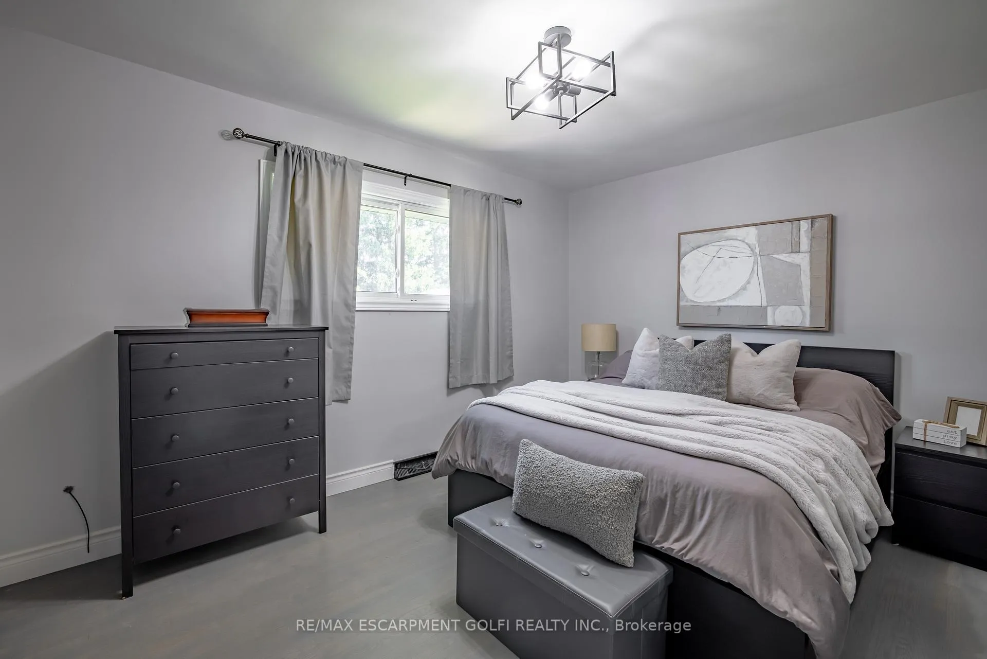 Photo 20 of 4315 Highway #6, Hamilton, Rural Glanbrook — HOMEH