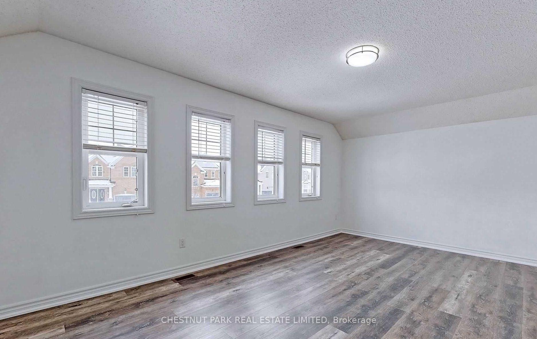Photo 15 of 808 O'Reilly Crescent, Shelburne — HOMEH