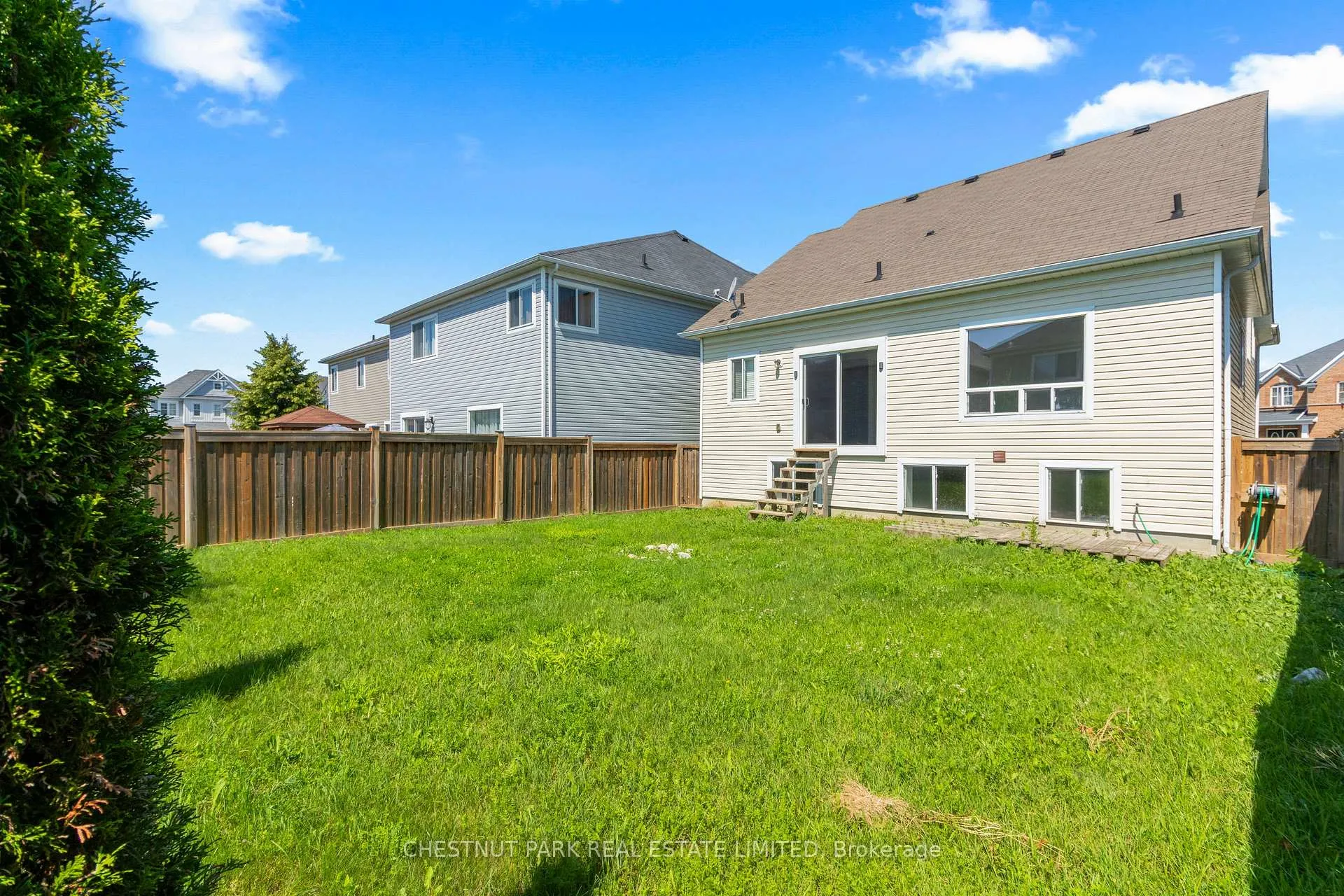 Photo 29 of 808 O'Reilly Crescent, Shelburne — HOMEH