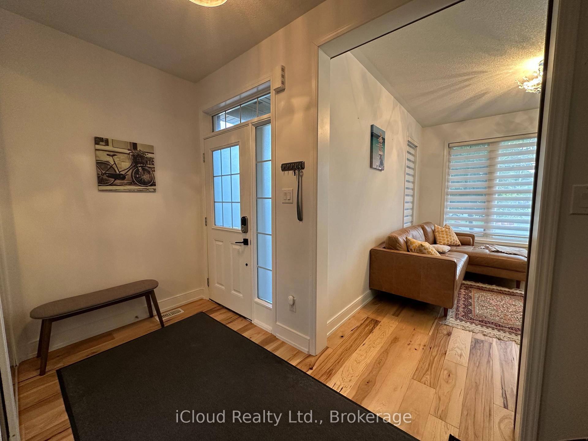 Photo 2 of 433 Jelinik Terrace, Milton, Scott — HOMEH