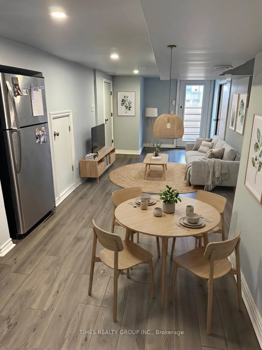Photo 2 of Unit Main, 194 Concord Avenue, Toronto, Palmerston-Little Italy — HOMEH