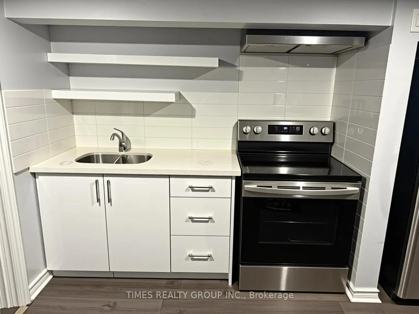 Photo 12 of Unit Main, 194 Concord Avenue, Toronto, Palmerston-Little Italy — HOMEH