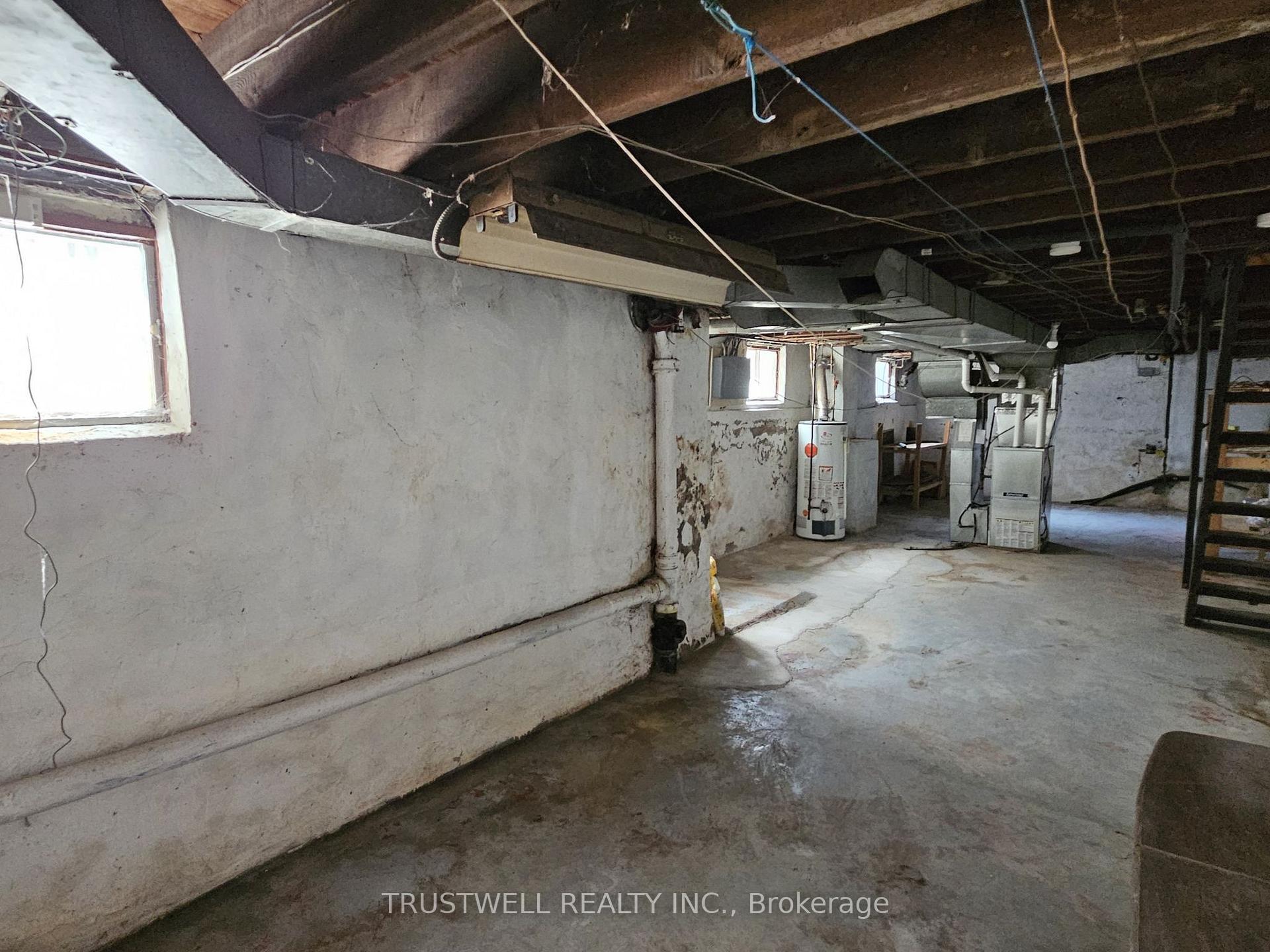 Photo 12 of 173 Hamilton Street, Toronto, South Riverdale — HOMEH