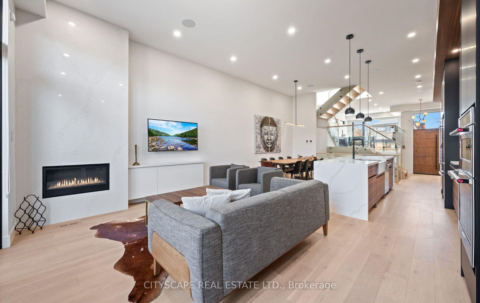 Photo 9 of 2B Holmstead Avenue, Toronto, O'Connor-Parkview — HOMEH