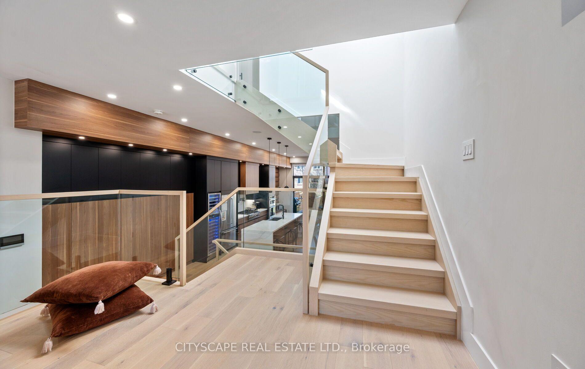 Photo 23 of 2B Holmstead Avenue, Toronto, O'Connor-Parkview — HOMEH