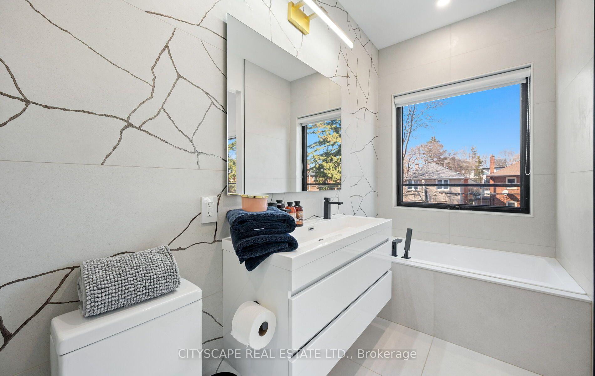 Photo 33 of 2B Holmstead Avenue, Toronto, O'Connor-Parkview — HOMEH