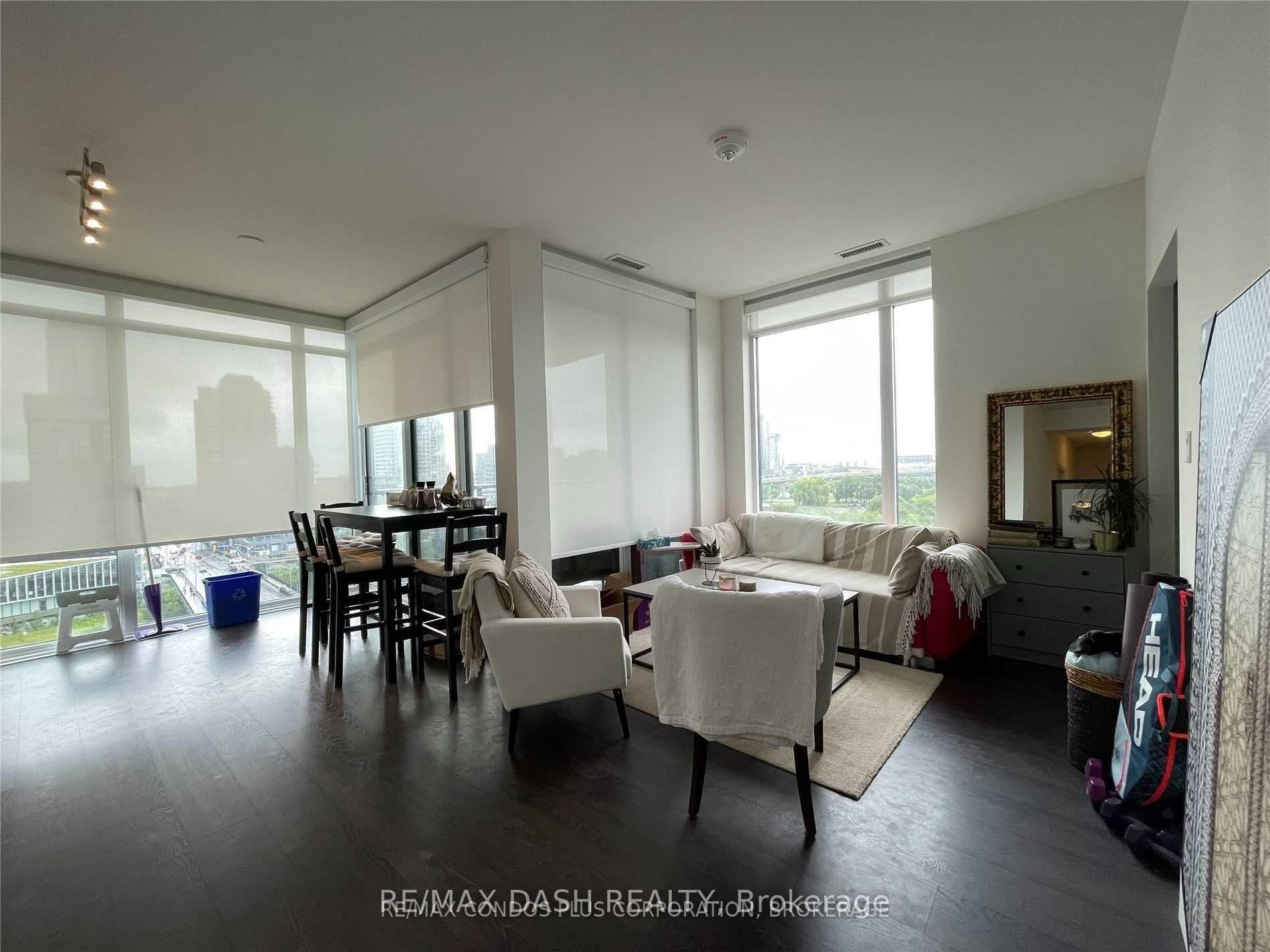 Photo 9 of Unit 902W, 27 Bathurst Street, Toronto, Waterfront Communities — HOMEH