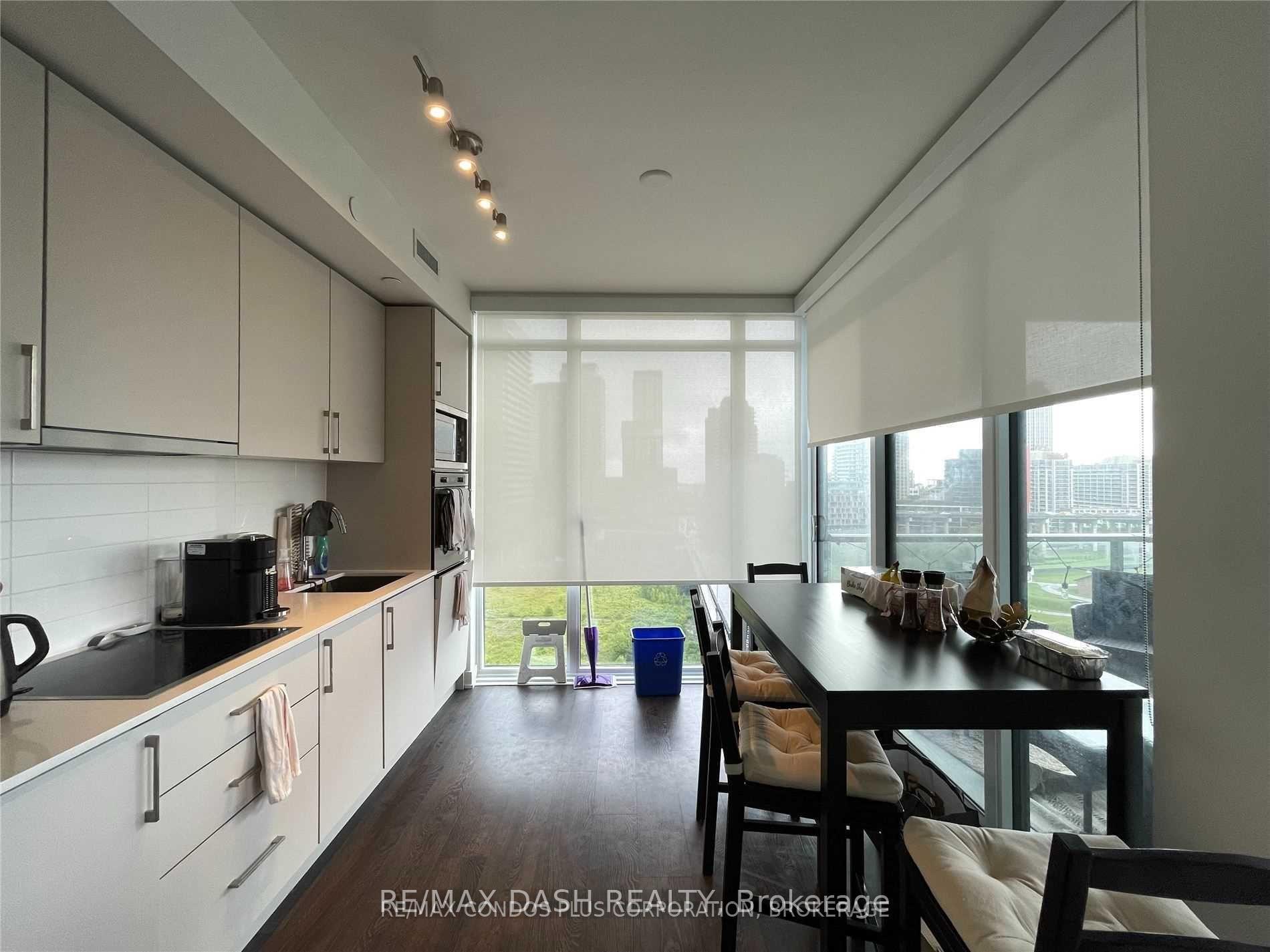 Photo 11 of Unit 902W, 27 Bathurst Street, Toronto, Waterfront Communities — HOMEH
