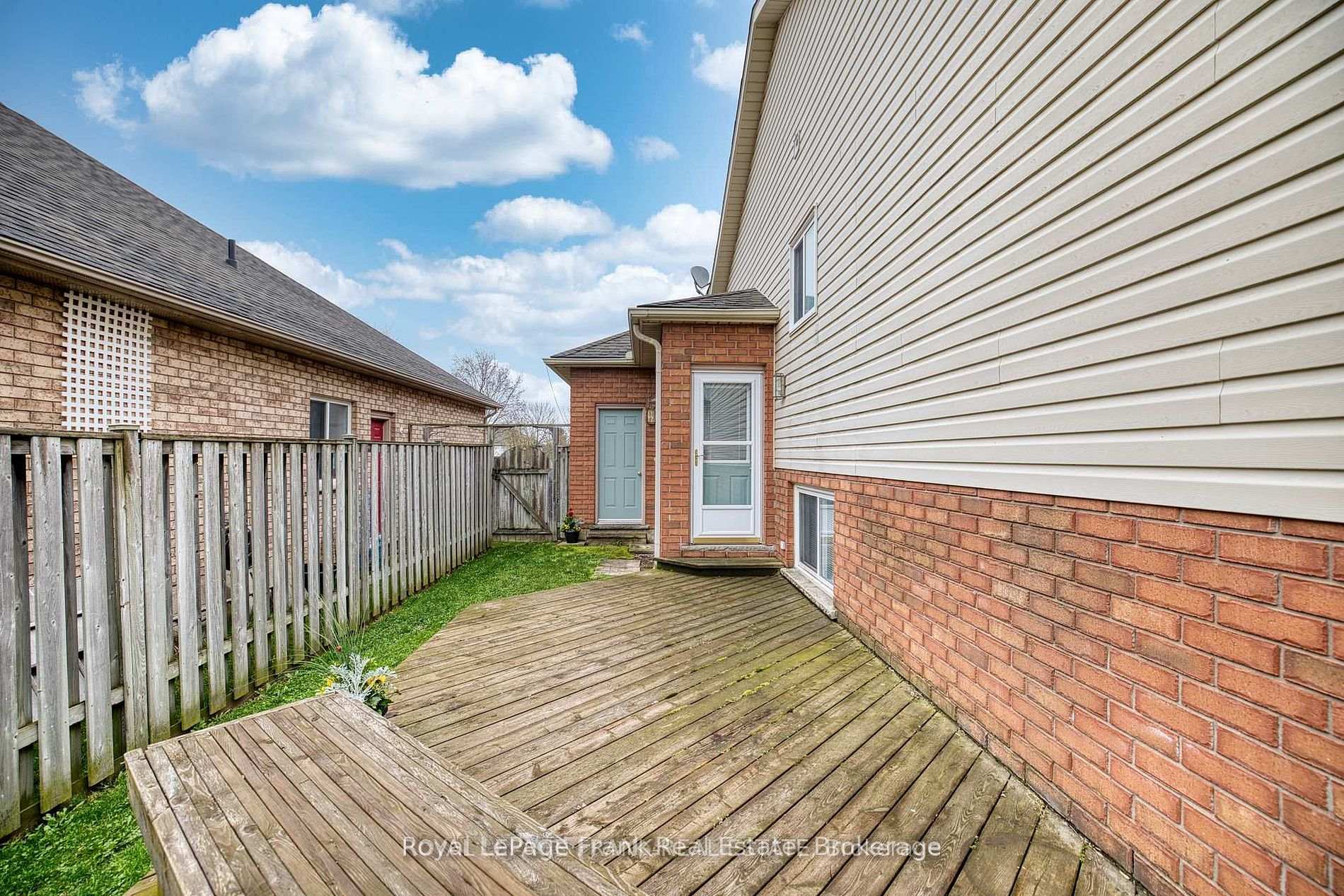 Photo 7 of 4112 Walcot Court, Lincoln, Beamsville — HOMEH