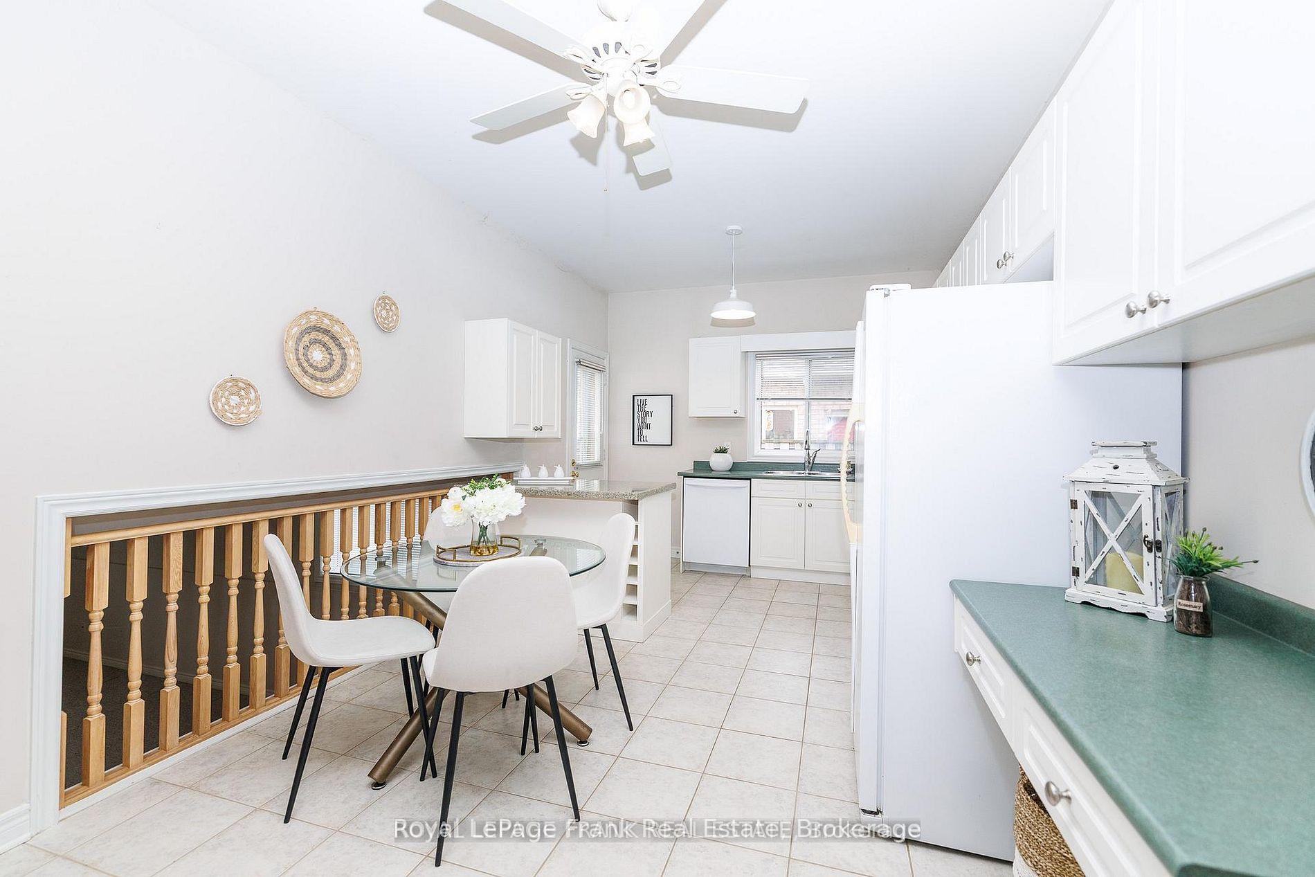 Photo 13 of 4112 Walcot Court, Lincoln, Beamsville — HOMEH