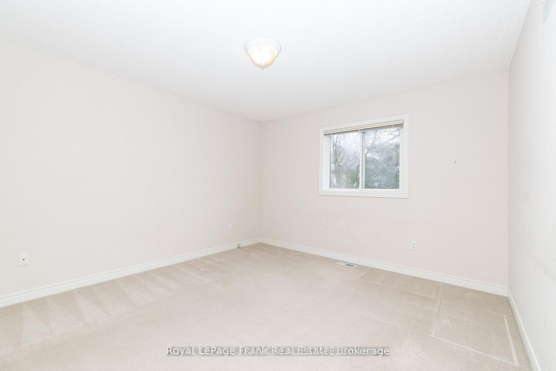 Photo 17 of 4112 Walcot Court, Lincoln, Beamsville — HOMEH