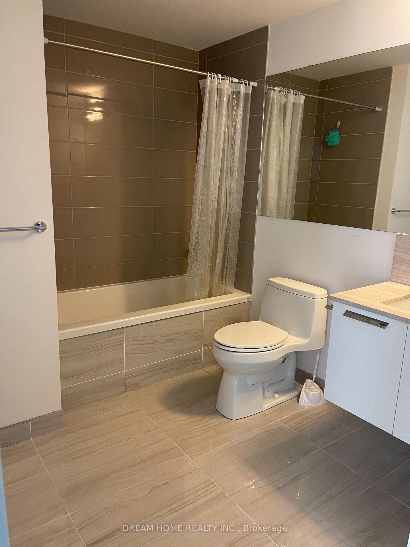 Photo 8 of Unit 1006, 28 Wellesley Street E, Toronto, Church-Yonge Corridor — HOMEH
