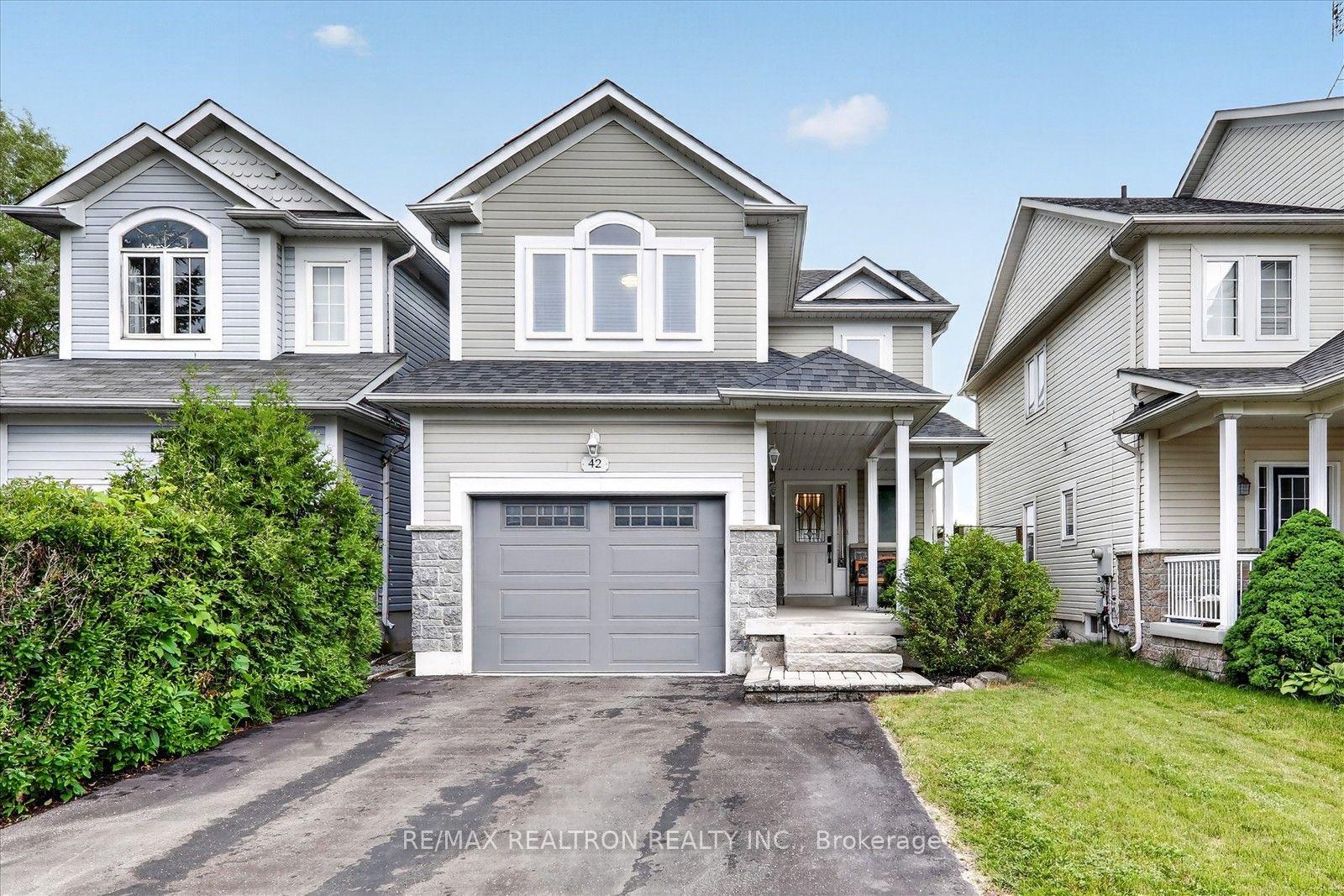 Photo 1 of 42 Hanna Drive, Clarington, Bowmanville — HOMEH