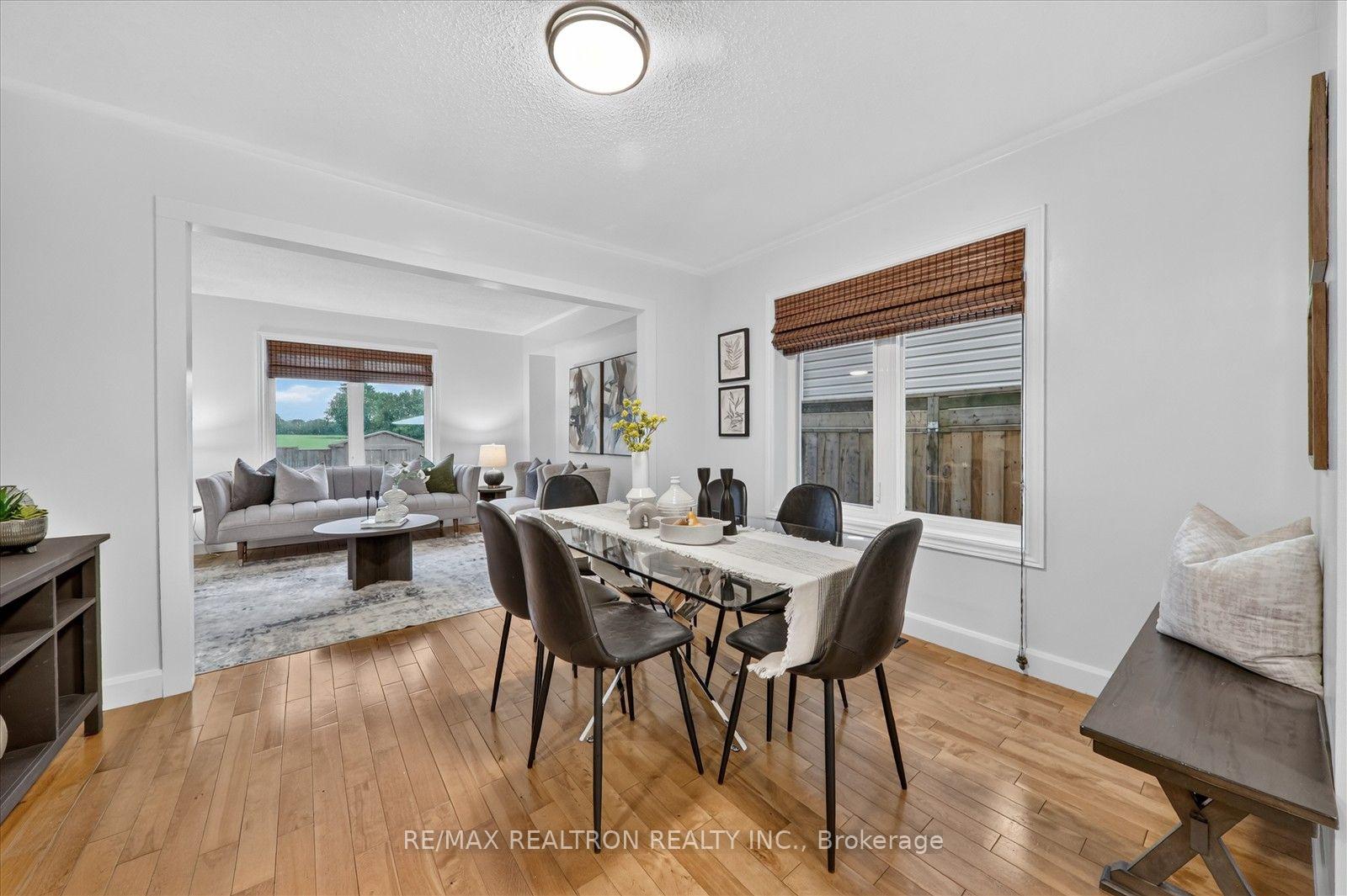 Photo 8 of 42 Hanna Drive, Clarington, Bowmanville — HOMEH