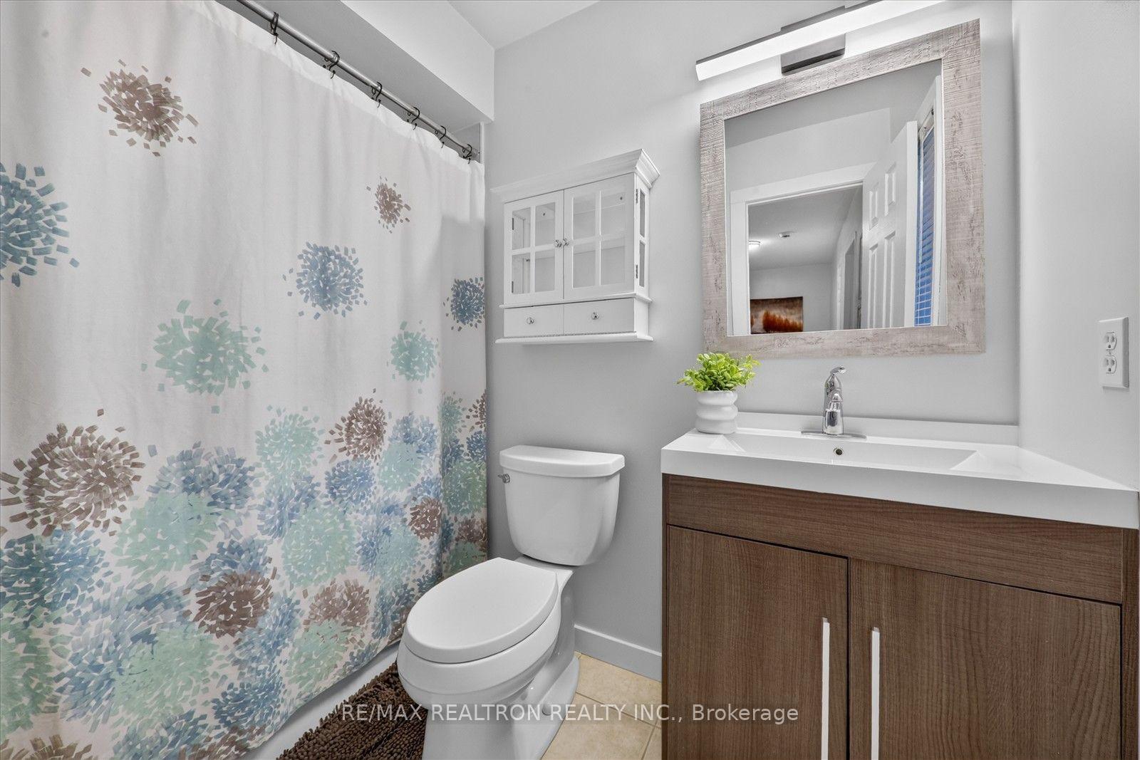 Photo 30 of 42 Hanna Drive, Clarington, Bowmanville — HOMEH