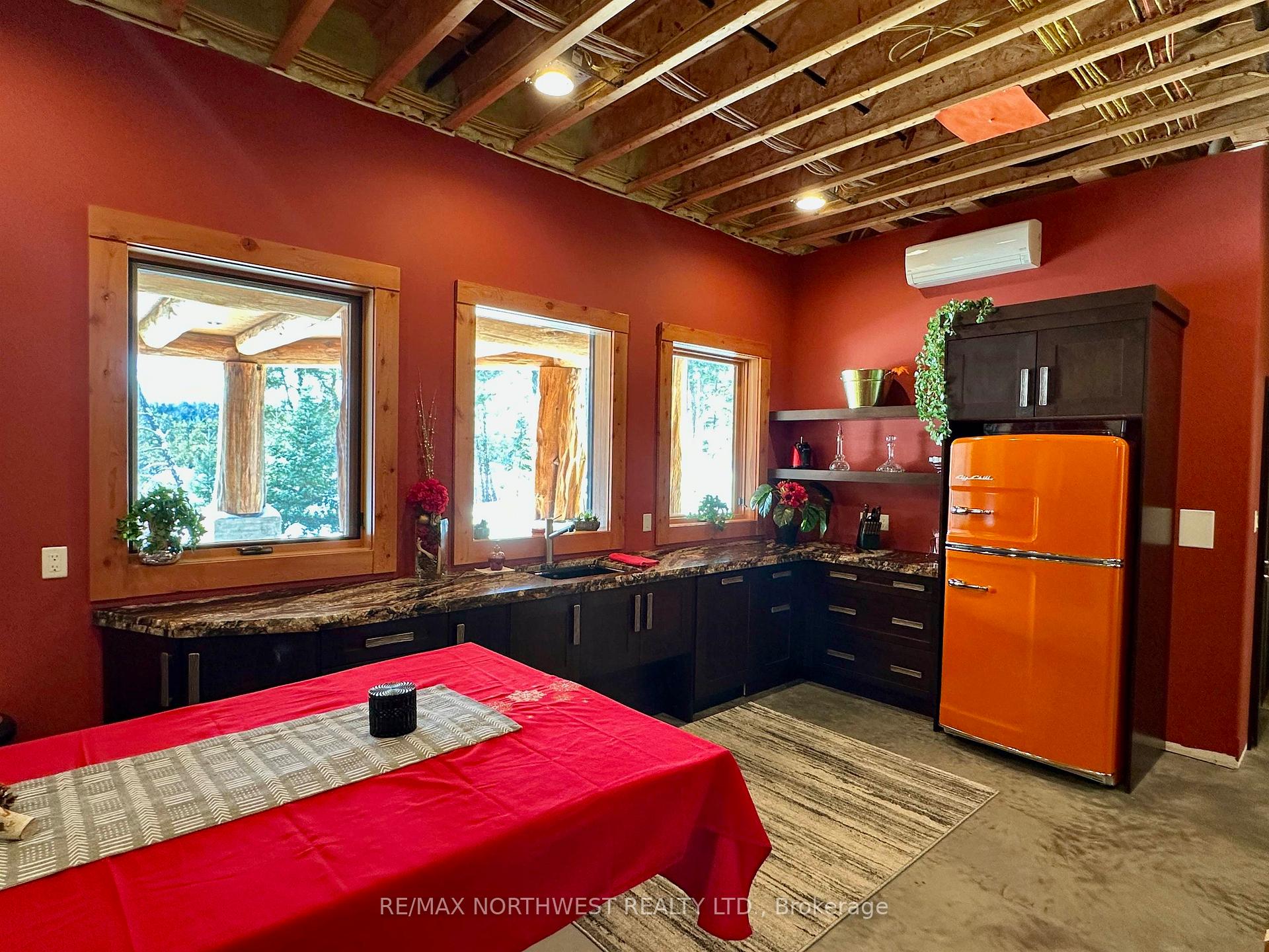 Photo 50 of 76 Middle Lake/winnipeg River, Kenora, Keewatin — HOMEH