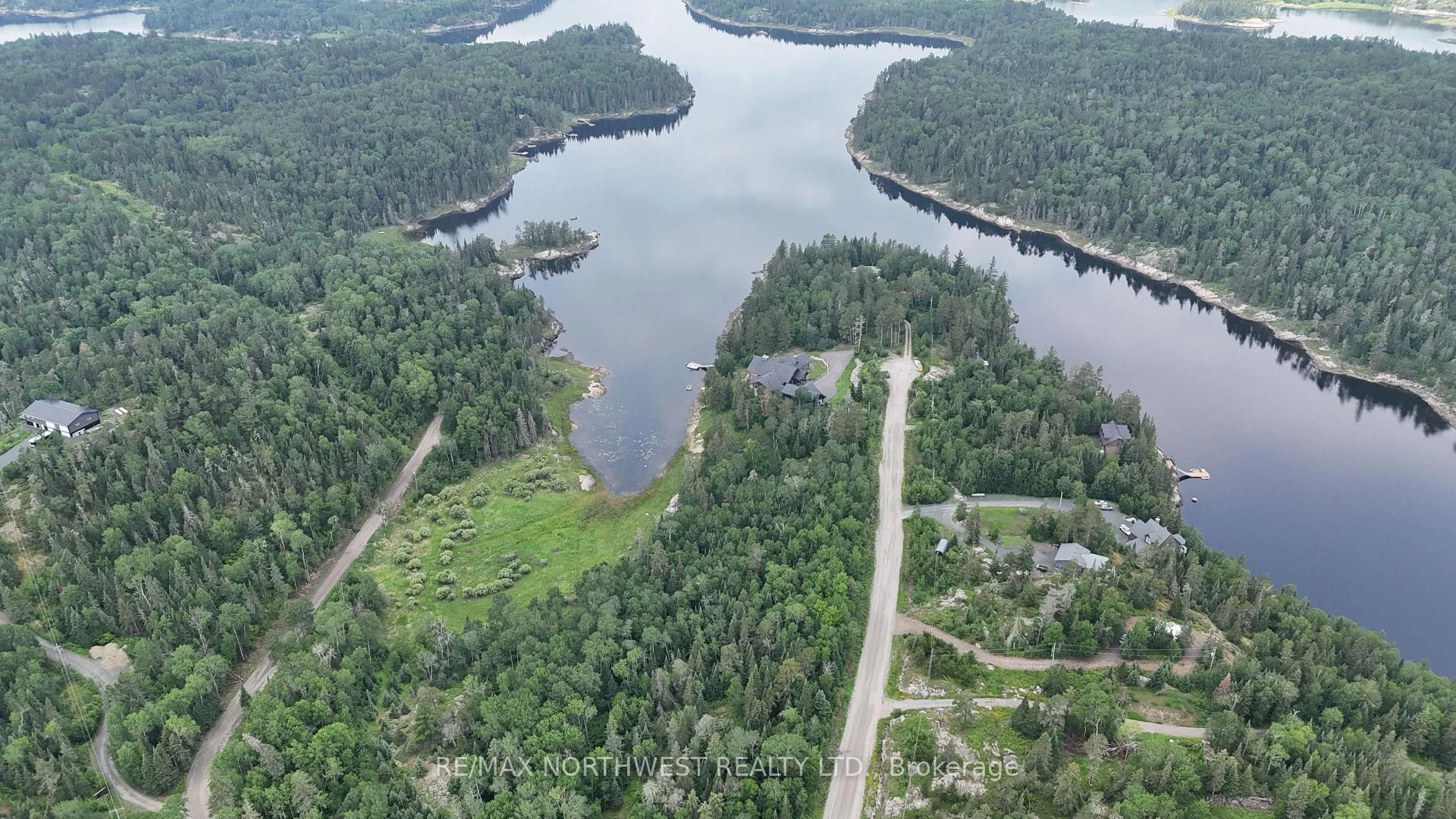 Photo 20 of 76 Middle Lake/winnipeg River, Kenora, Keewatin — HOMEH