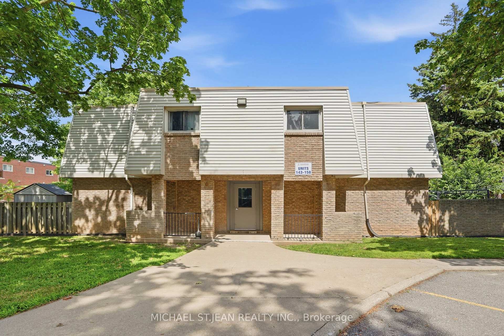 Photo 2 of Unit 156, 17 Old Pine Trail, St. Catharines, Carlton/Bunting — HOMEH