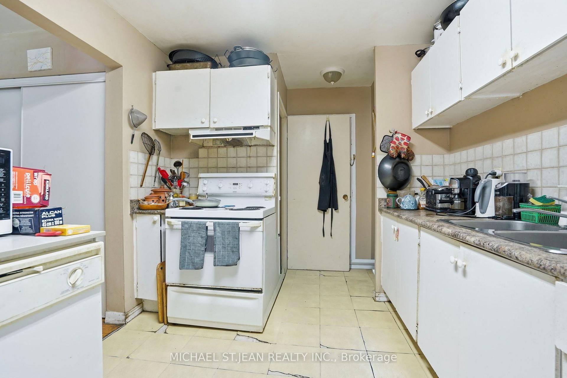 Photo 11 of Unit 156, 17 Old Pine Trail, St. Catharines, Carlton/Bunting — HOMEH